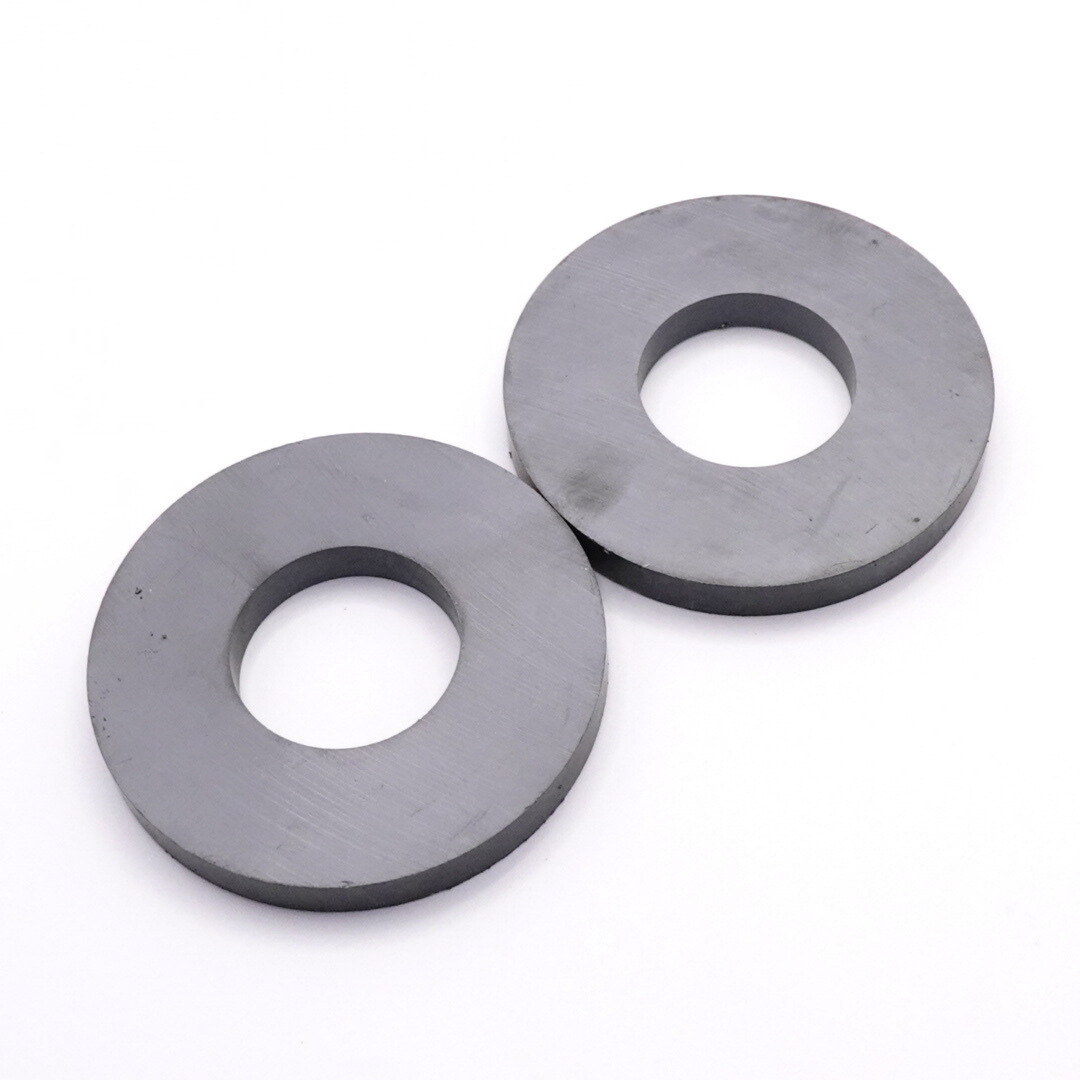Od72xId32X8mm Y30BH Uncoated Ferrite Ring Magnets (Pack of 2)